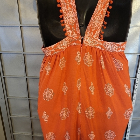 Loft medium orange top. Zipper back with shoulder straps with little pom poms. - Picture 13 of 15